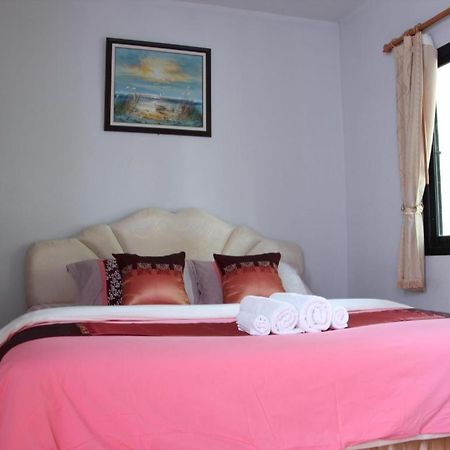 Chayada Garden House And Resort Nakhonratcsaszima Kültér fotó