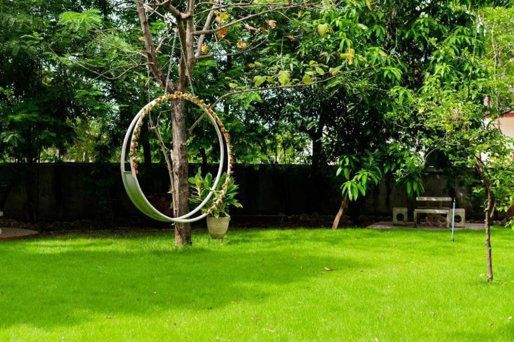 Chayada Garden House And Resort Nakhonratcsaszima Kültér fotó