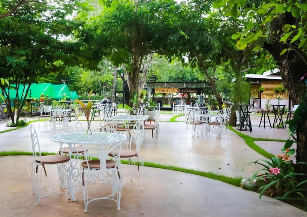 Chayada Garden House And Resort Nakhonratcsaszima Kültér fotó