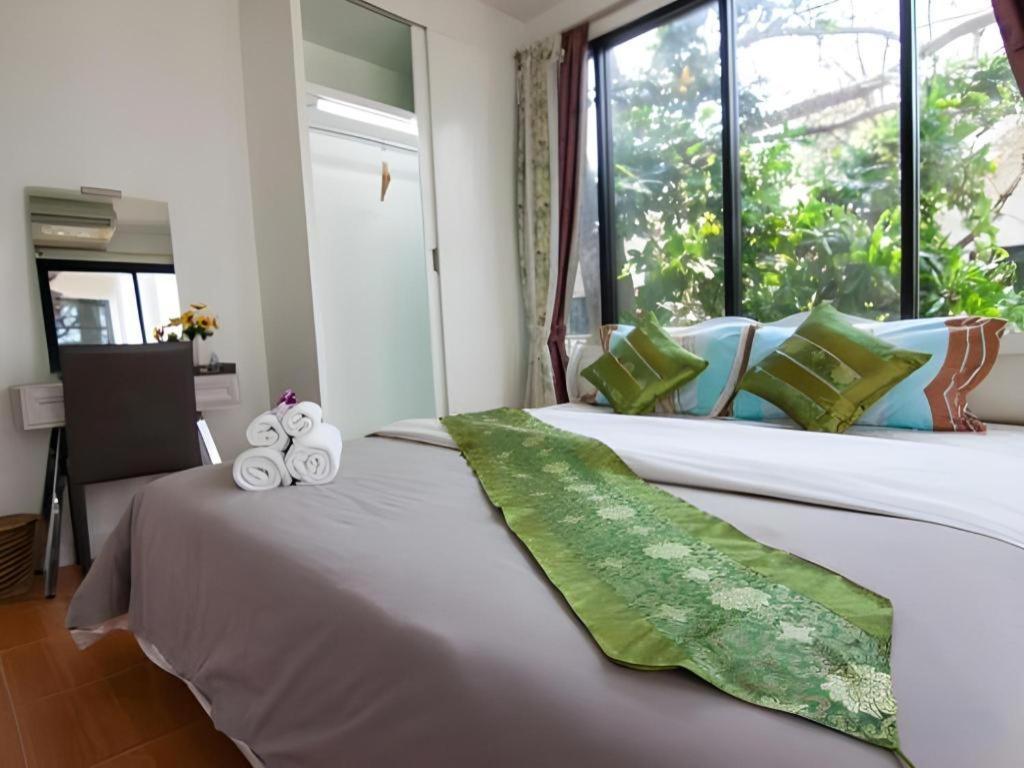 Chayada Garden House And Resort Hotel Nakhonratcsaszima Kültér fotó