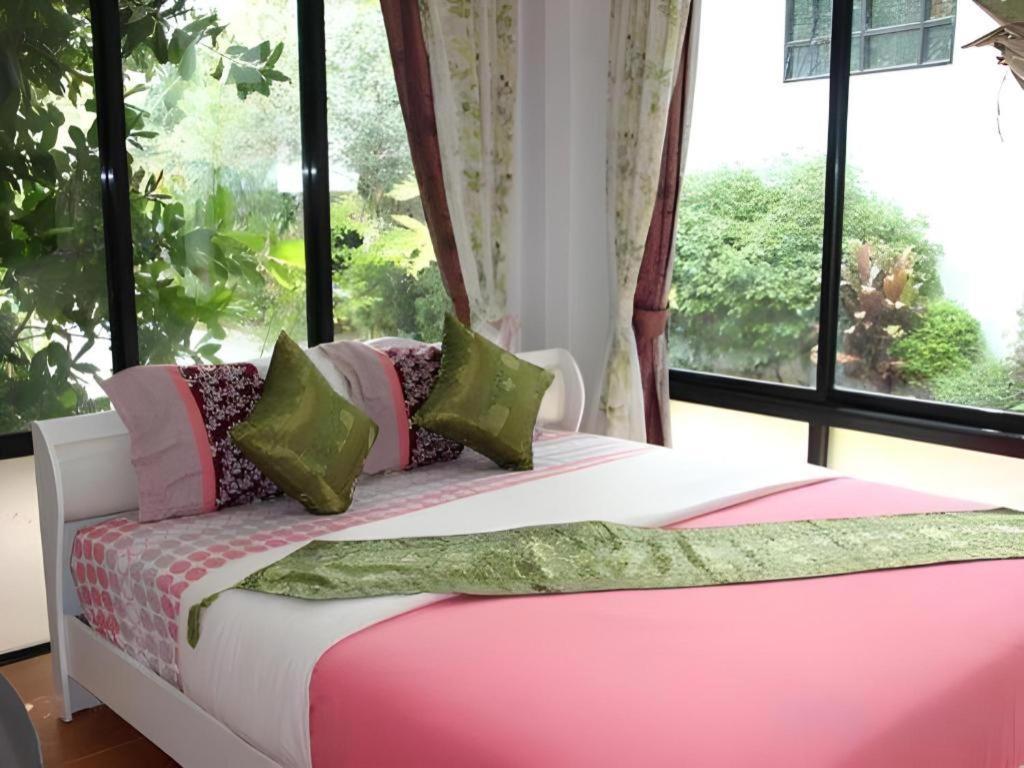Chayada Garden House And Resort Hotel Nakhonratcsaszima Kültér fotó