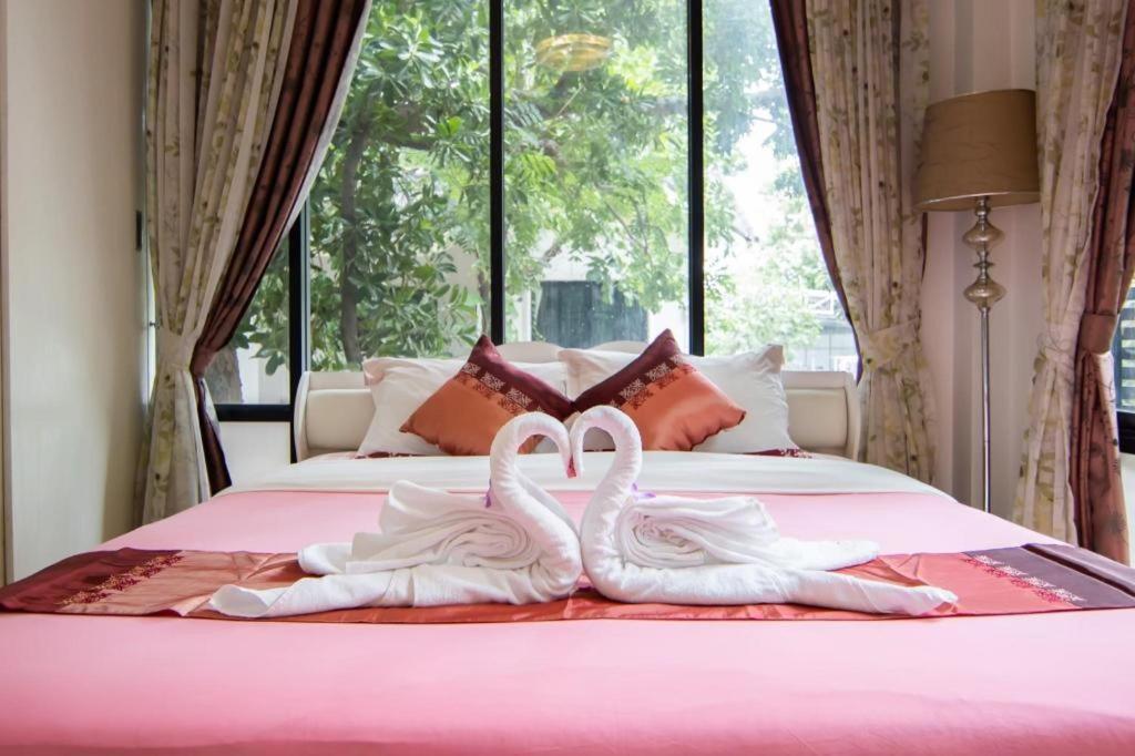 Chayada Garden House And Resort Hotel Nakhonratcsaszima Kültér fotó