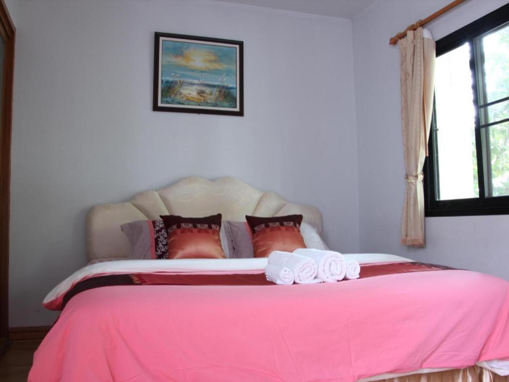 Chayada Garden House And Resort Hotel Nakhonratcsaszima Kültér fotó
