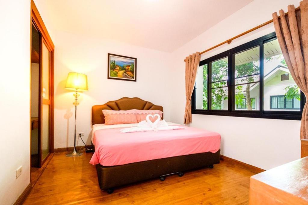 Chayada Garden House And Resort Nakhonratcsaszima Kültér fotó